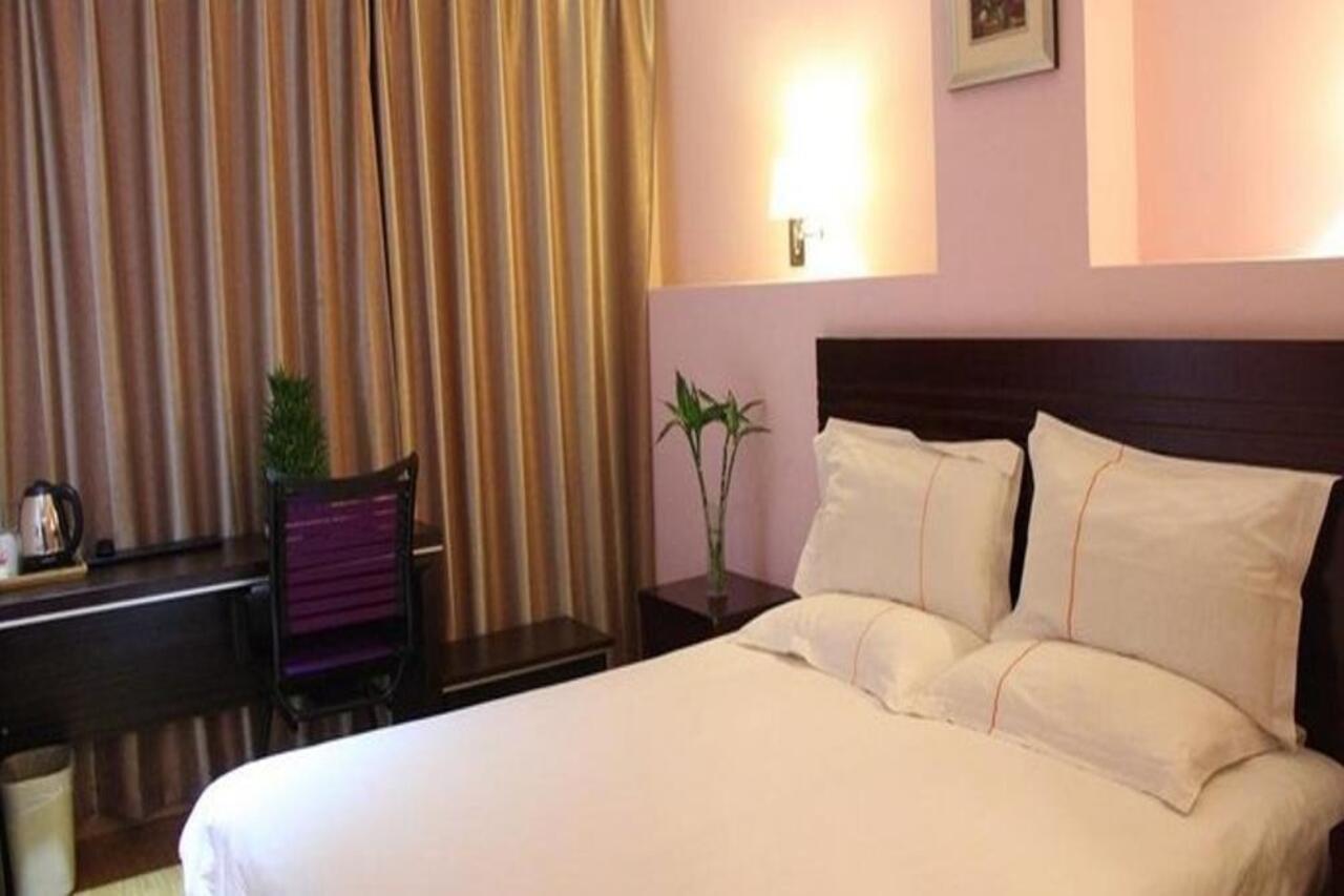 Shanghai Yiting 6+E Hotel - Lujiazui 外观 照片